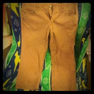 London Jean Dark tan capris.  Size 8